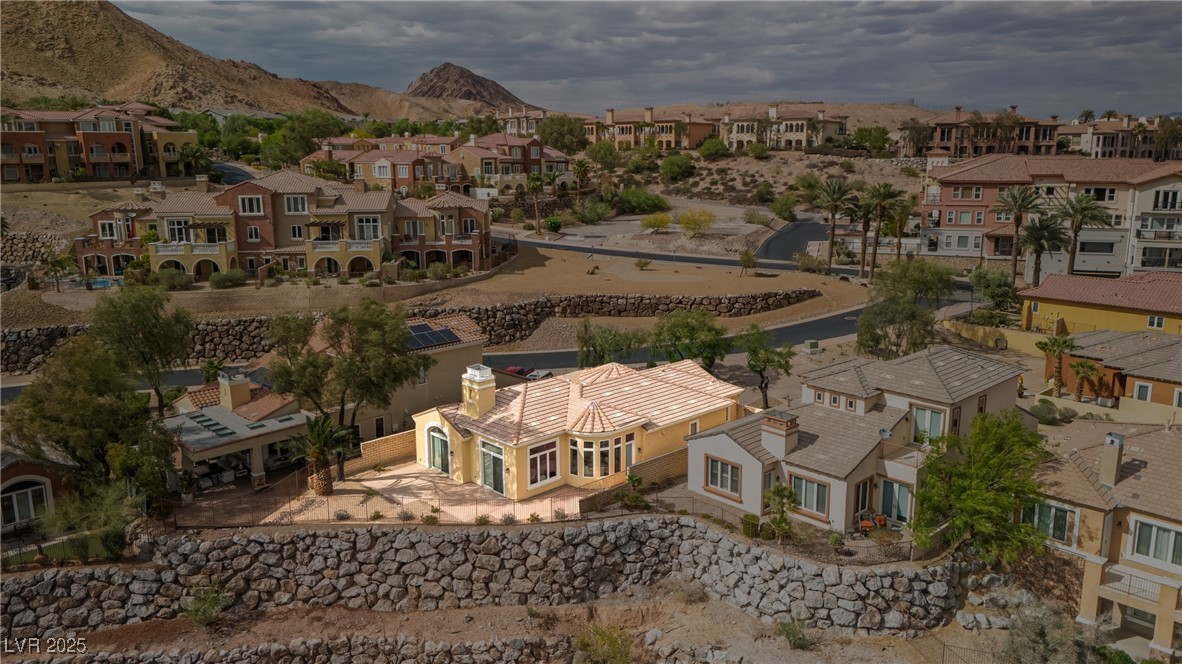 32 Cerchio Basso Henderson NV 89011