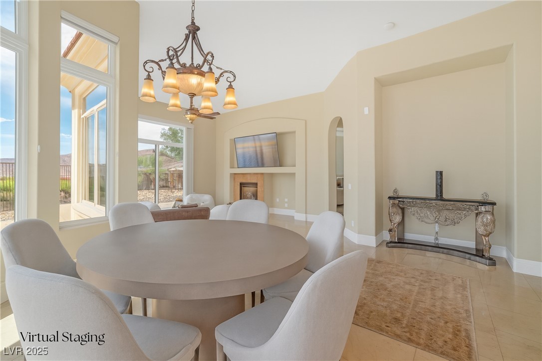 32 Cerchio Basso Henderson NV 89011
