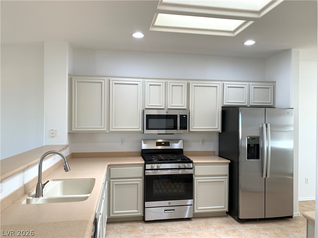 2604 Harrisburg Avenue Henderson NV 89052