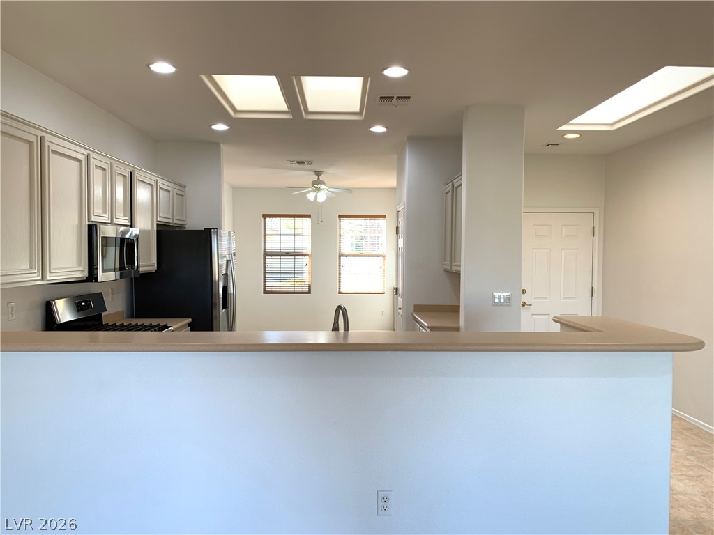 2604 Harrisburg Avenue Henderson NV 89052