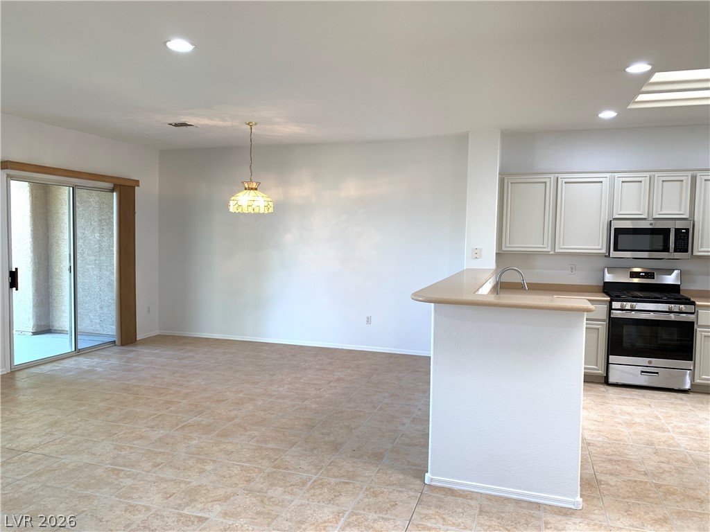 2604 Harrisburg Avenue Henderson NV 89052