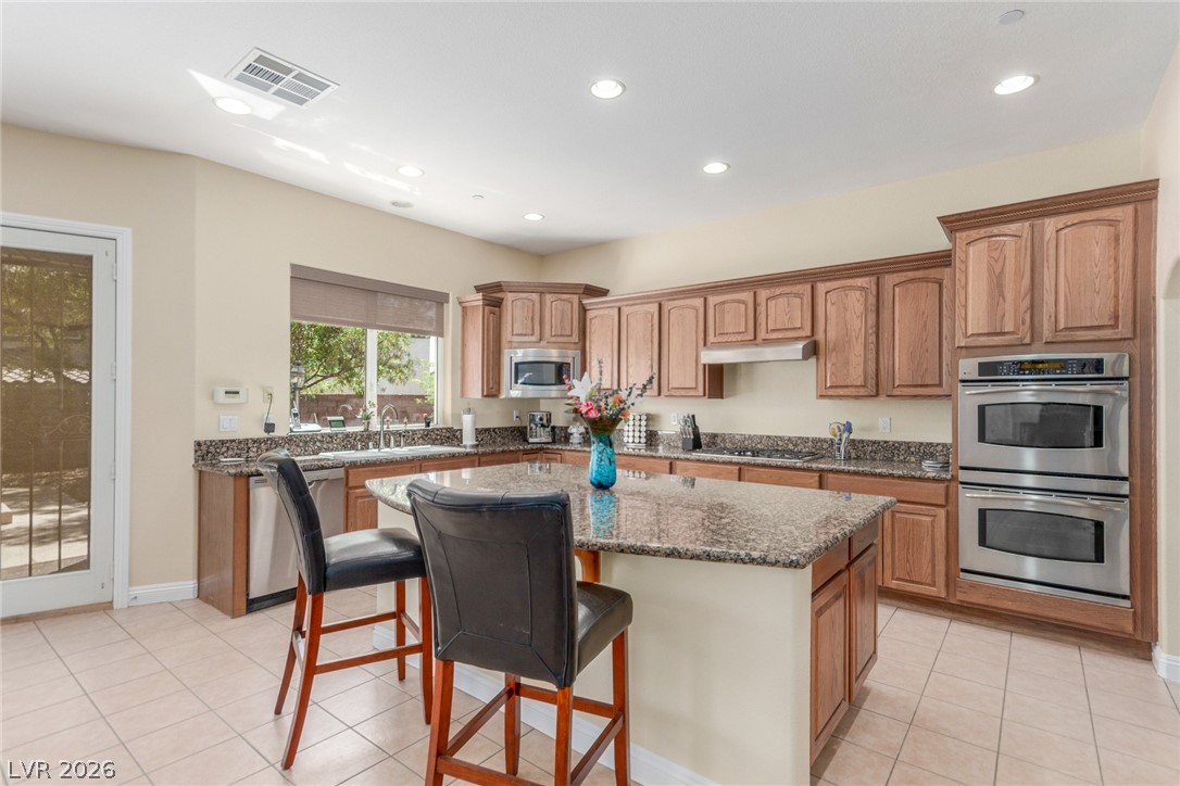 9992 Peak Lookout Street Las Vegas NV 89178