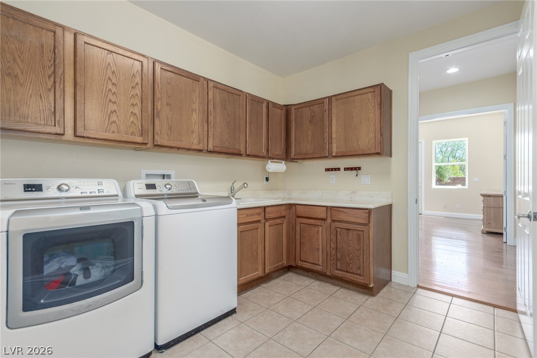 9992 Peak Lookout Street Las Vegas NV 89178