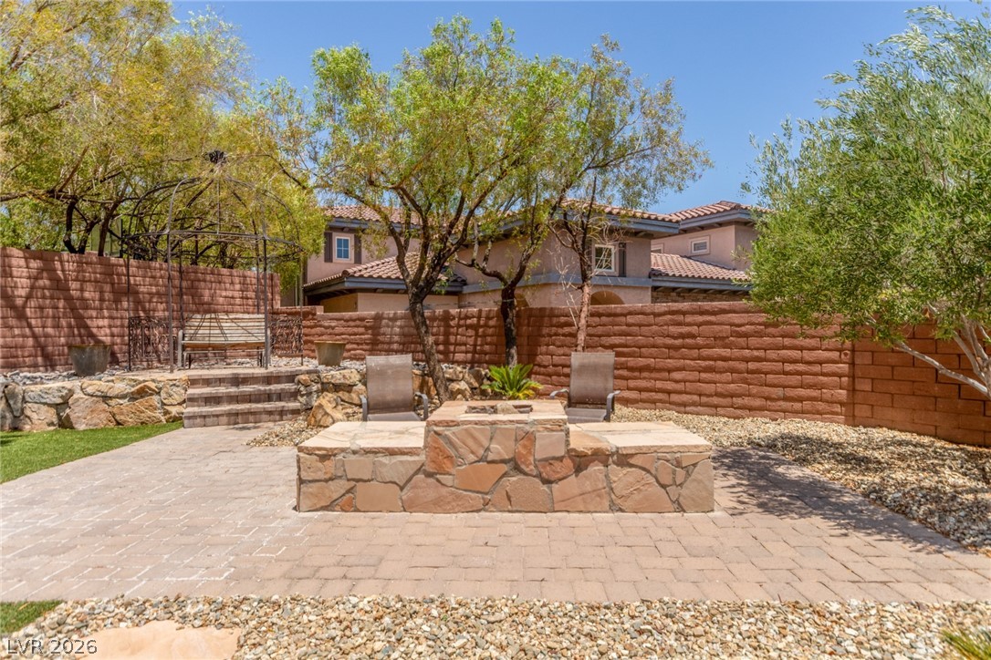 9992 Peak Lookout Street Las Vegas NV 89178
