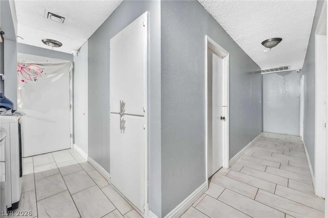 4326 East Saint Louis Avenue Las Vegas NV 89104