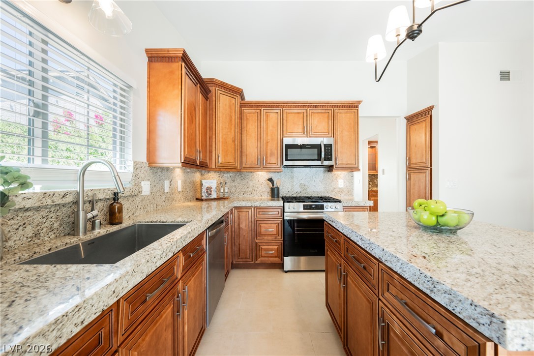 6249 Saginaw Drive Las Vegas NV 89108