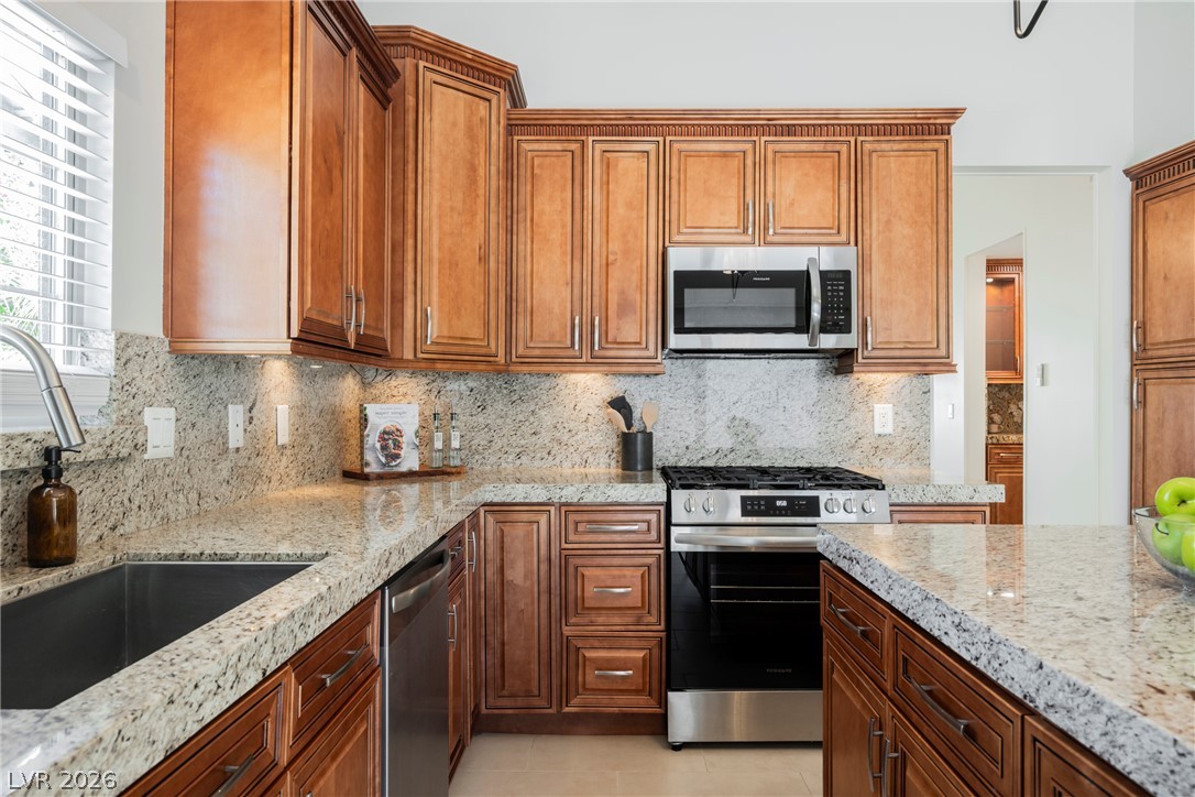 6249 Saginaw Drive Las Vegas NV 89108