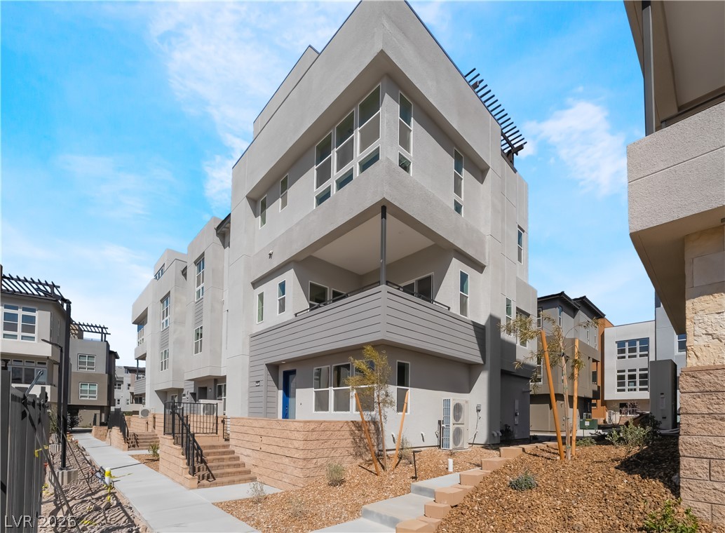 2527 Cracked Stone Street Henderson NV 89044