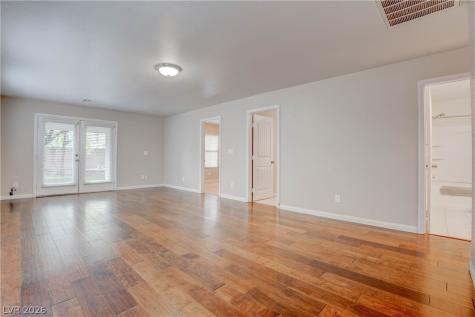 10843 Iona Island Avenue Las Vegas NV 89166