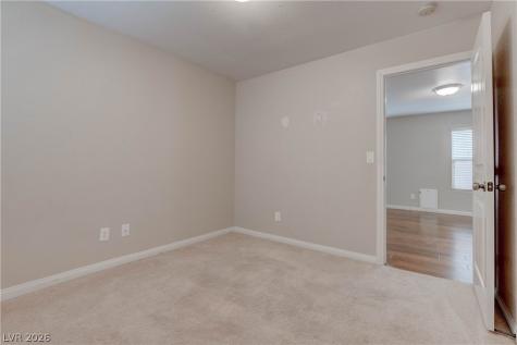 10843 Iona Island Avenue Las Vegas NV 89166