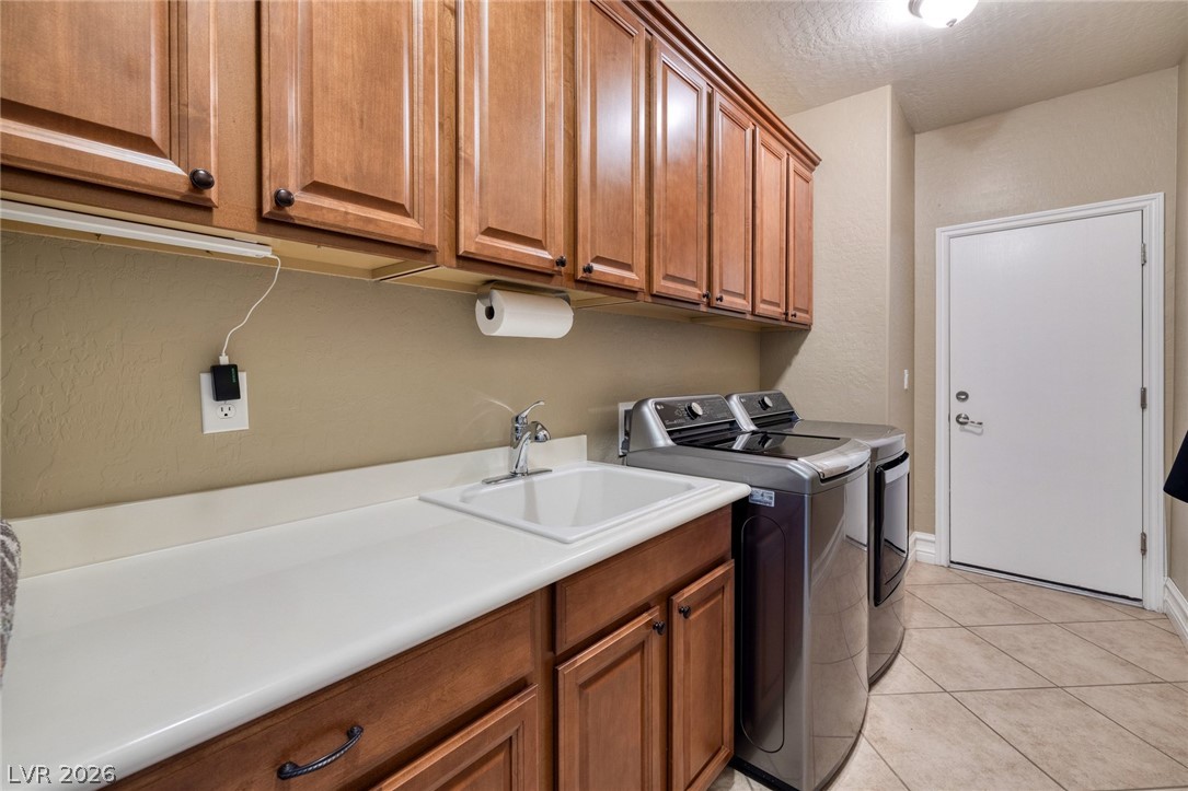 7347 Peace Rose Street Las Vegas NV 89131