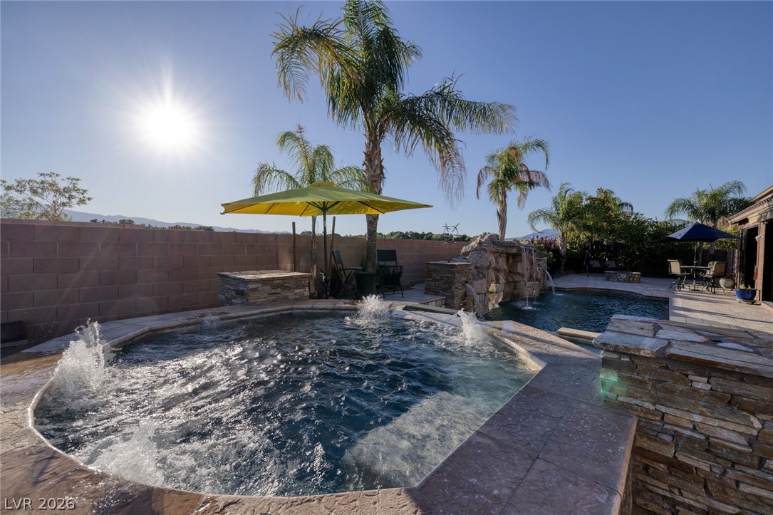 7347 Peace Rose Street Las Vegas NV 89131