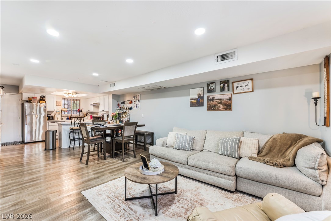 6285 West Washington Avenue Las Vegas NV 89107