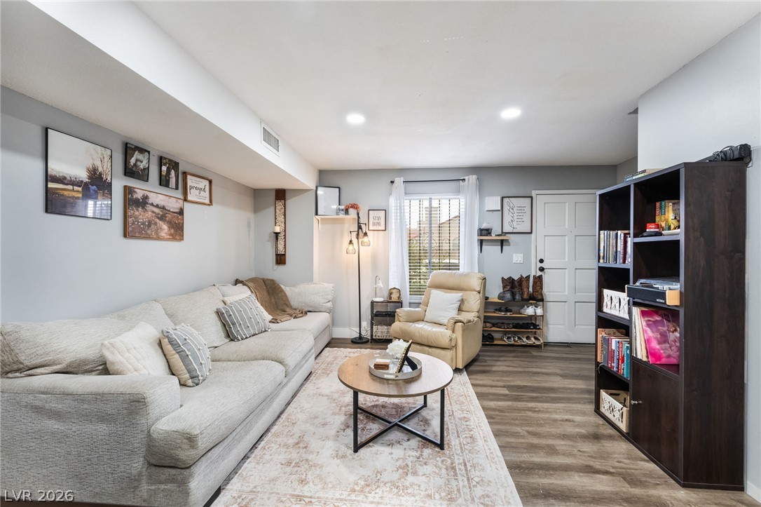 6285 West Washington Avenue Las Vegas NV 89107