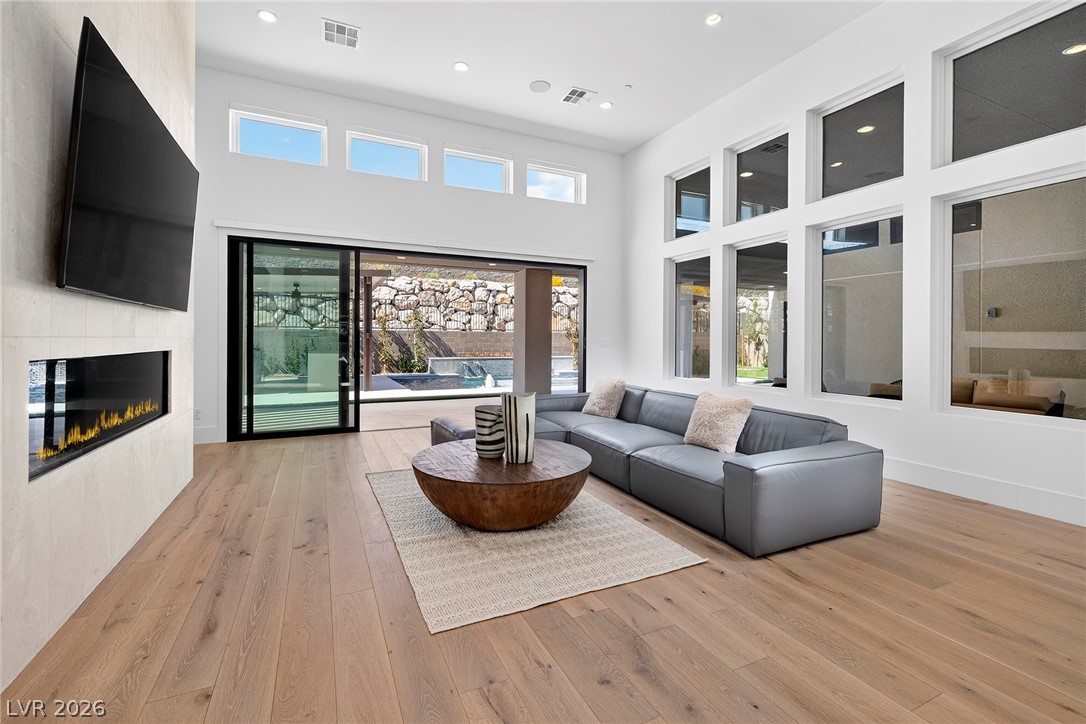 4803 Verde Bloom Street Las Vegas NV 89135