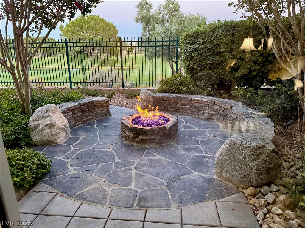 2032 Glenview Drive Las Vegas NV 89134