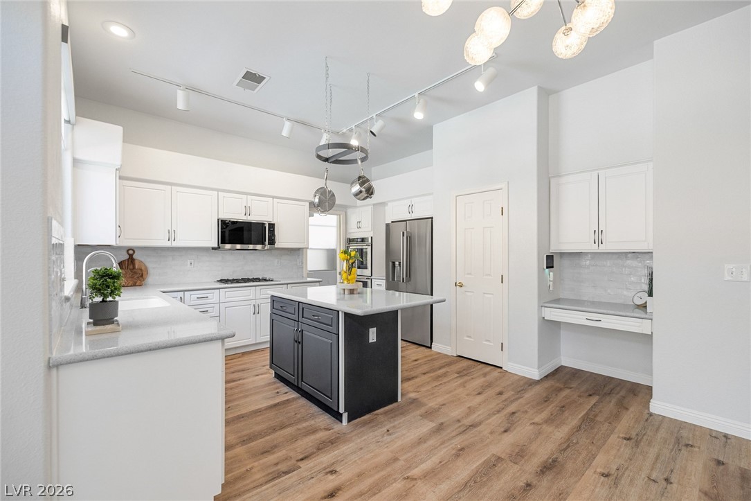 2021 Waterbury Lane Las Vegas NV 89134