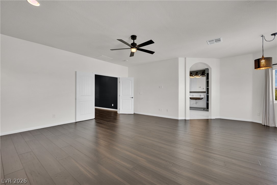 6164 Barby Cove Street Las Vegas NV 89148