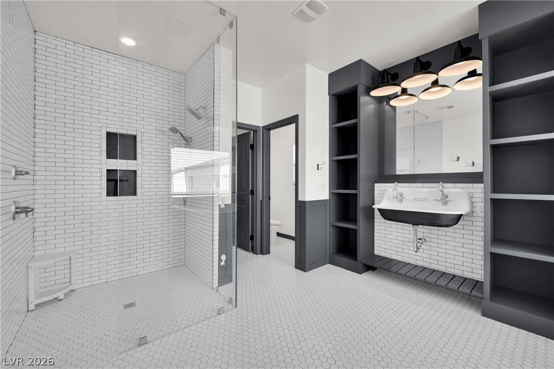 6164 Barby Cove Street Las Vegas NV 89148