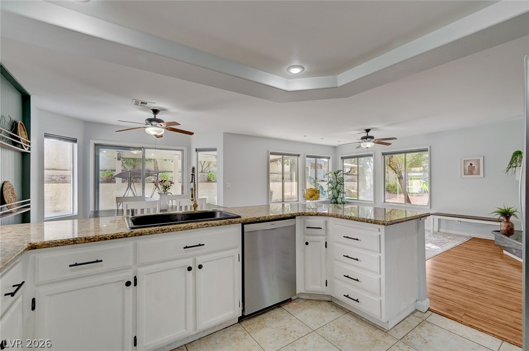 8349 Cretan Blue Lane Las Vegas NV 89128