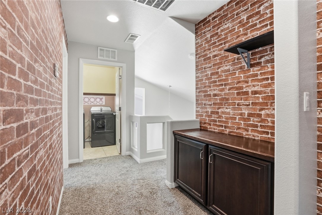 5976 Lazy Creek Avenue Las Vegas NV 89139