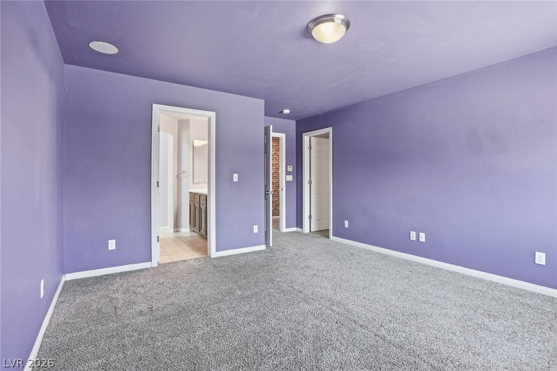 5976 Lazy Creek Avenue Las Vegas NV 89139