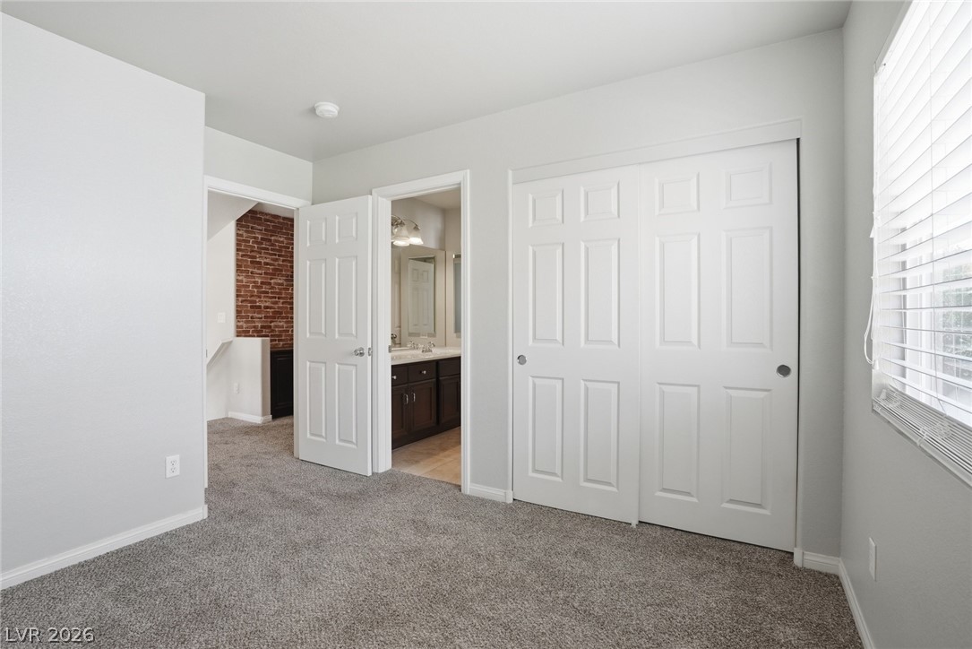 5976 Lazy Creek Avenue Las Vegas NV 89139