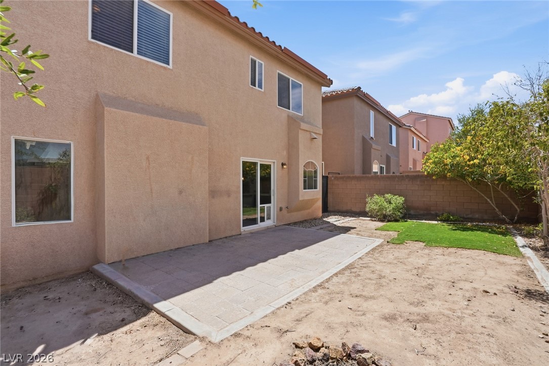 5976 Lazy Creek Avenue Las Vegas NV 89139