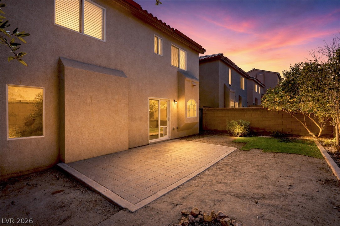 5976 Lazy Creek Avenue Las Vegas NV 89139
