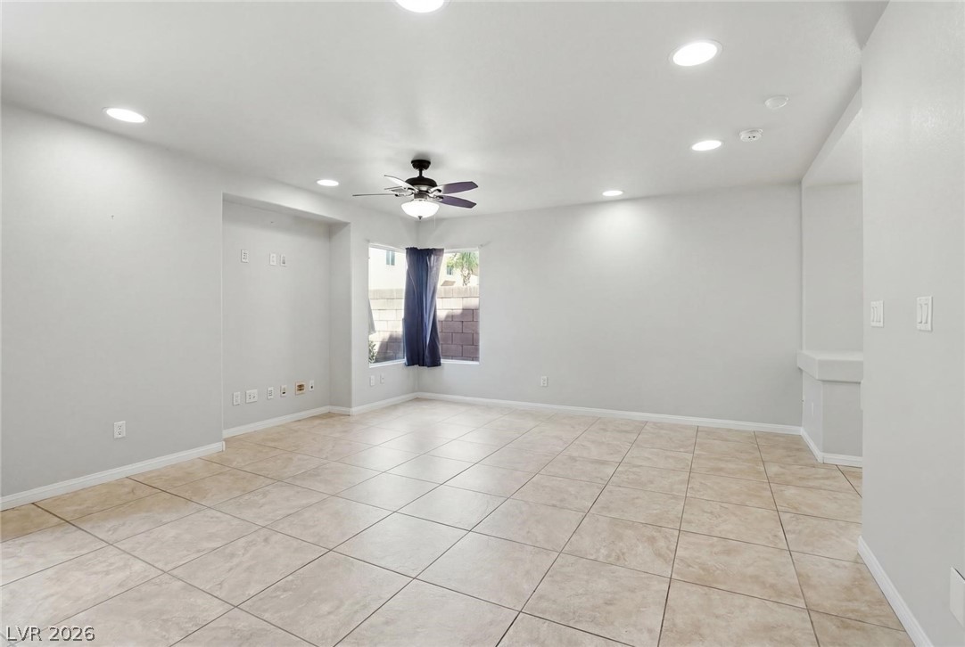 5976 Lazy Creek Avenue Las Vegas NV 89139