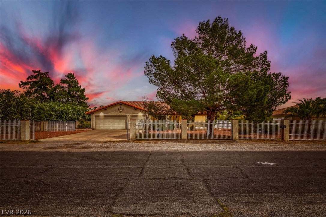 3146 Mann Street Las Vegas NV 89146