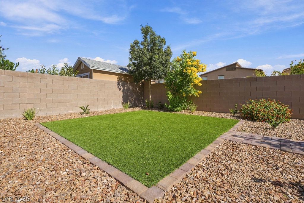 7246 Dazzle Point Street North Las Vegas NV 89084
