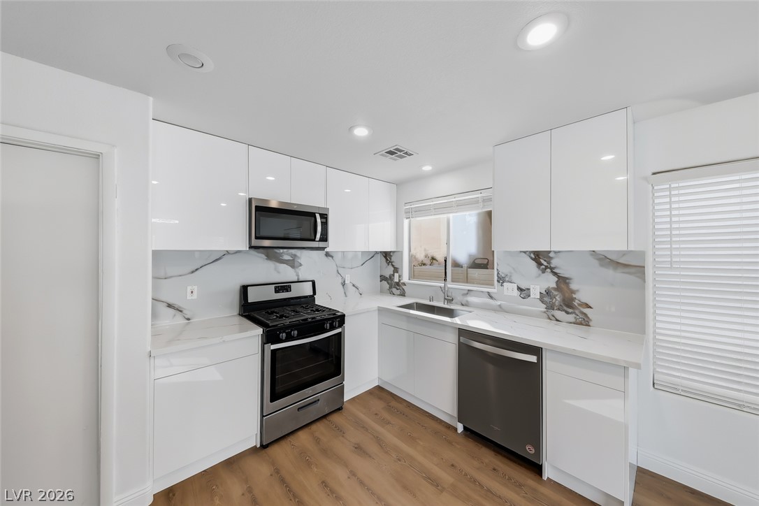 8608 Hidden Pines Avenue Las Vegas NV 89143