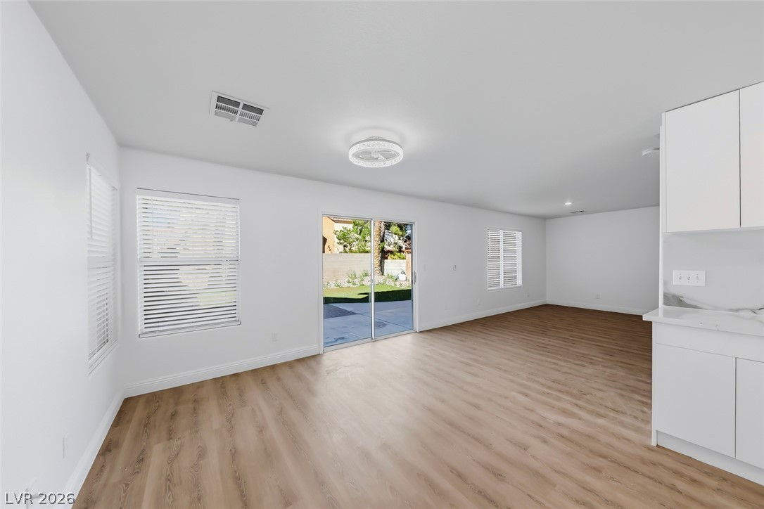 8608 Hidden Pines Avenue Las Vegas NV 89143