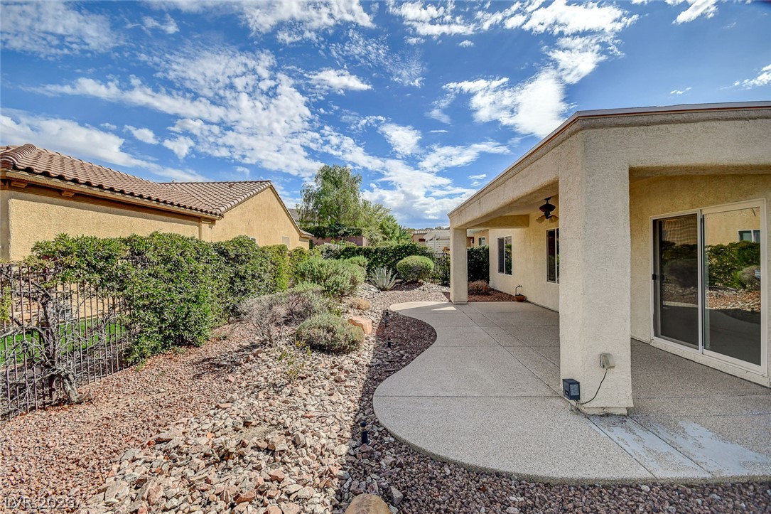 2104 Bliss Corner Street Henderson NV 89044