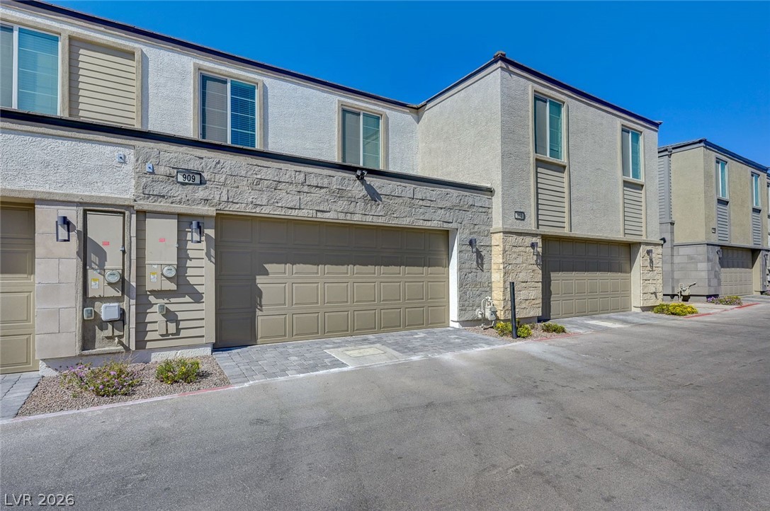 909 Kyanite Lane Henderson NV 89011