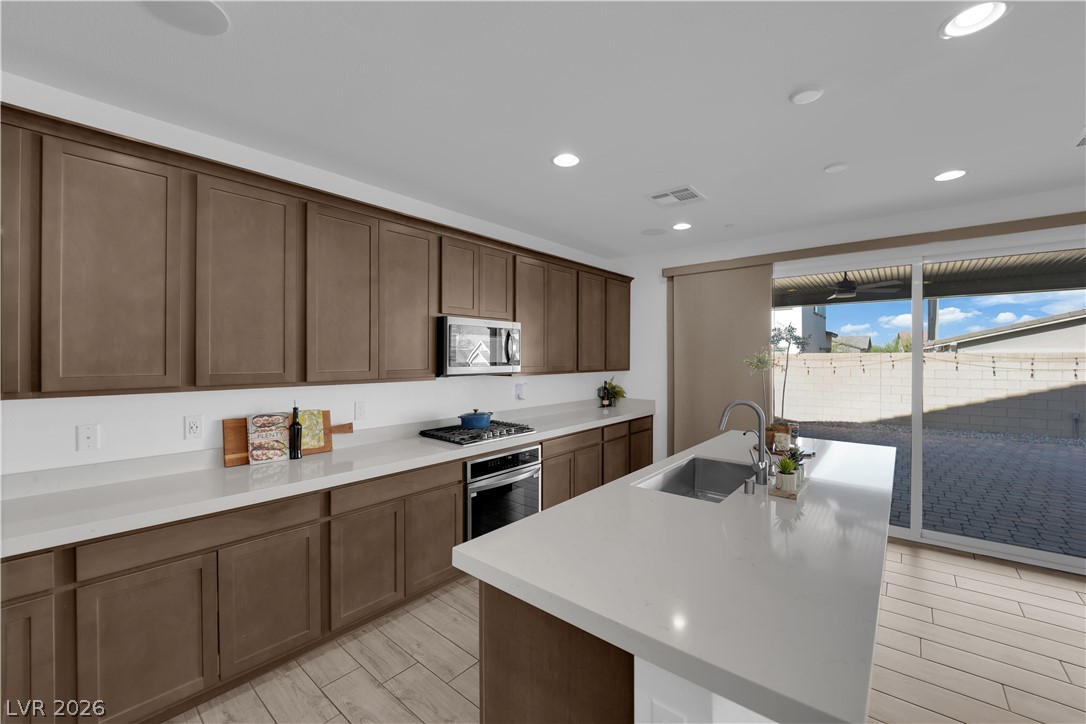 545 Sunny Pointe Street Henderson NV 89011