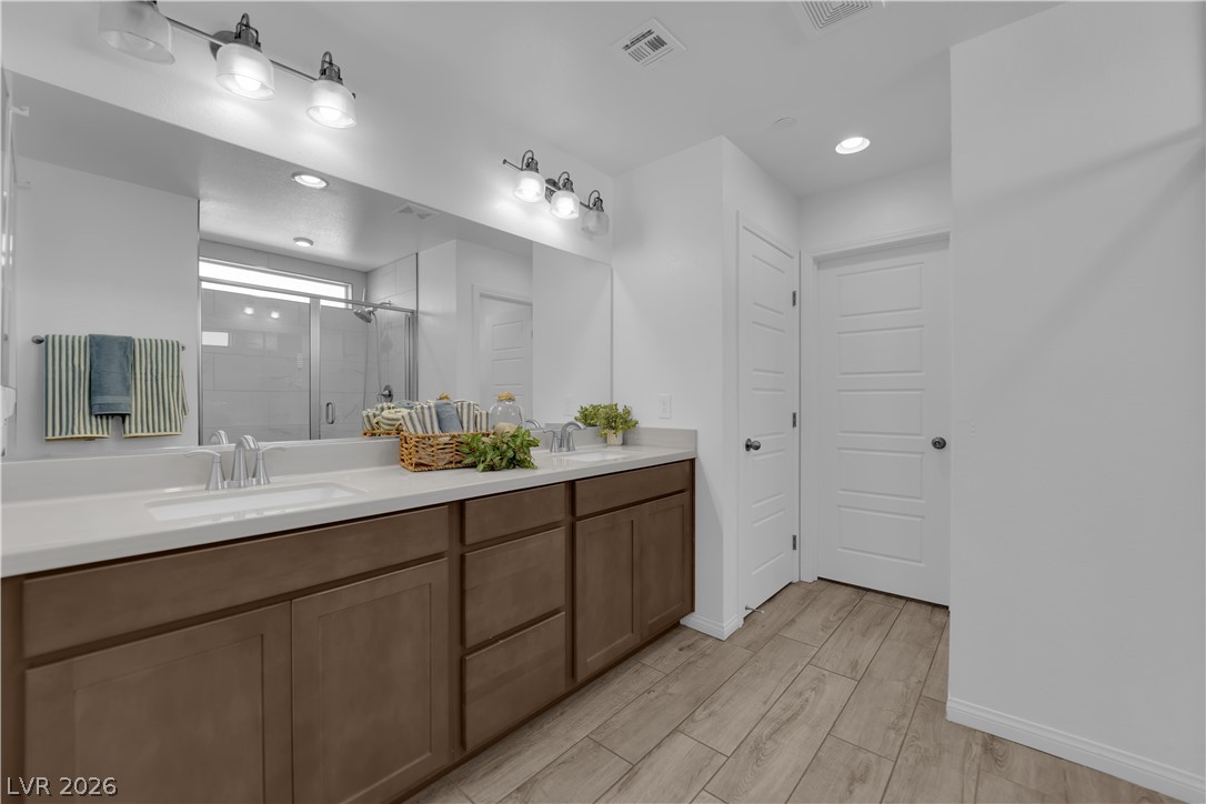 545 Sunny Pointe Street Henderson NV 89011
