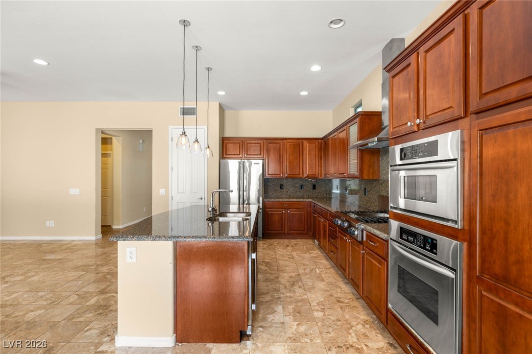 17 Morninglow Pass Henderson NV 89052