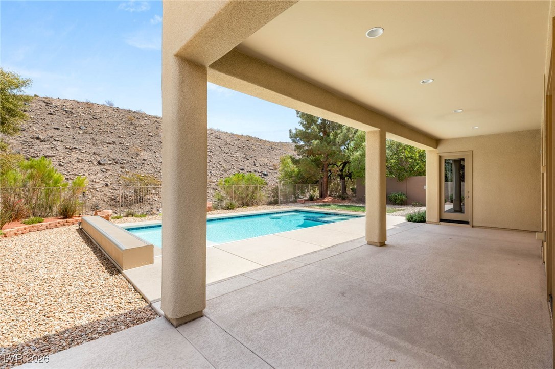 17 Morninglow Pass Henderson NV 89052