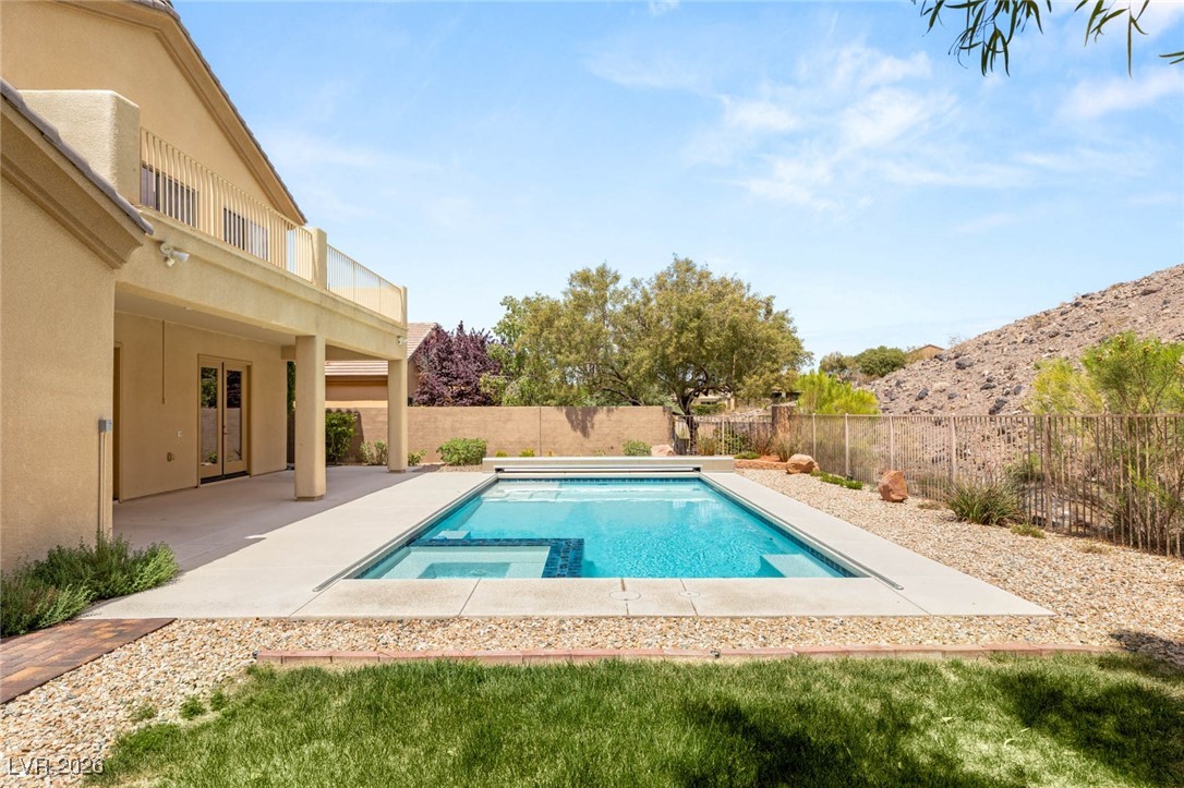 17 Morninglow Pass Henderson NV 89052