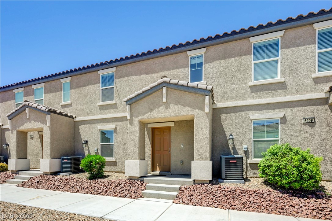 5205 Silica Chalk Avenue Las Vegas NV 89115