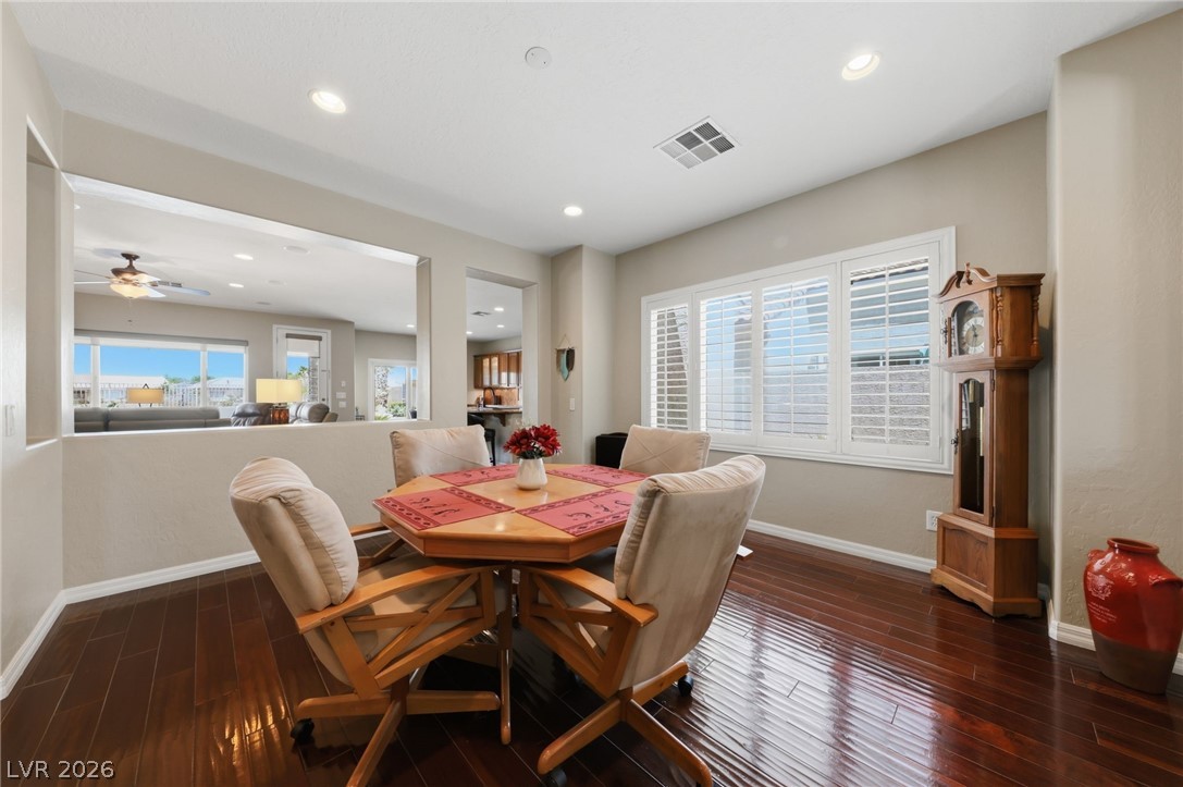 8133 Bay Dunes Street Las Vegas NV 89131