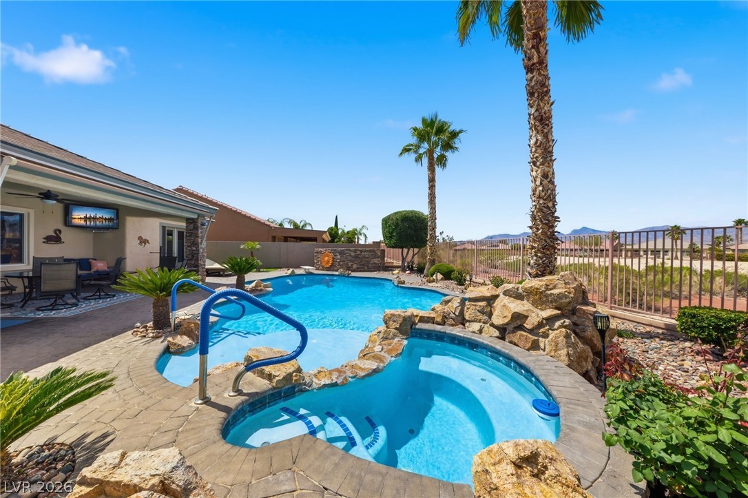 8133 Bay Dunes Street Las Vegas NV 89131