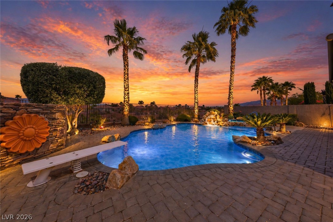 8133 Bay Dunes Street Las Vegas NV 89131