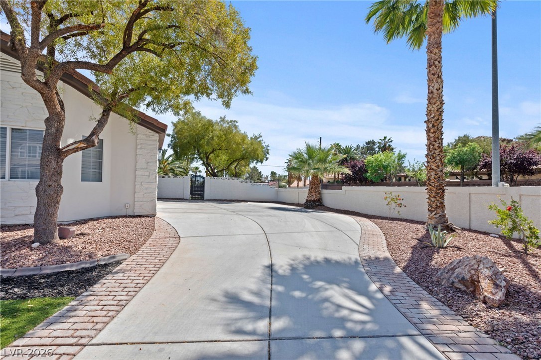 7350 Obannon Drive Las Vegas NV 89117
