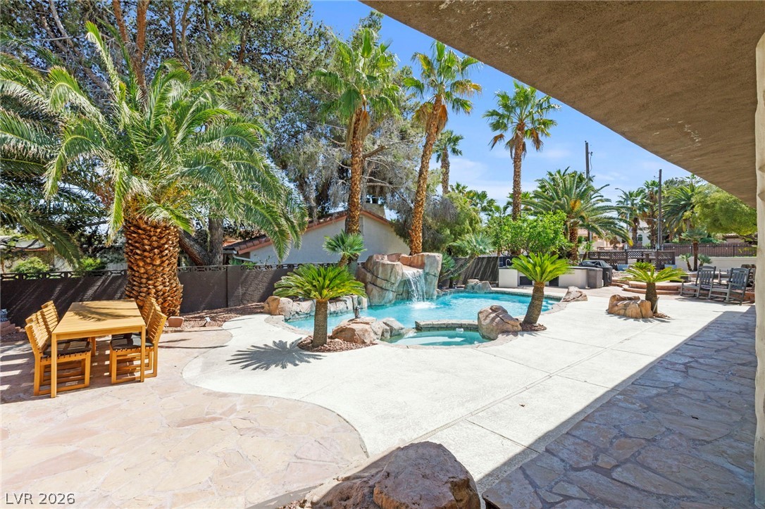 7350 Obannon Drive Las Vegas NV 89117