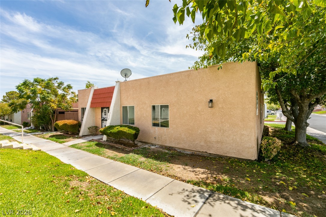3638 Villa Knolls East Drive Las Vegas NV 89120
