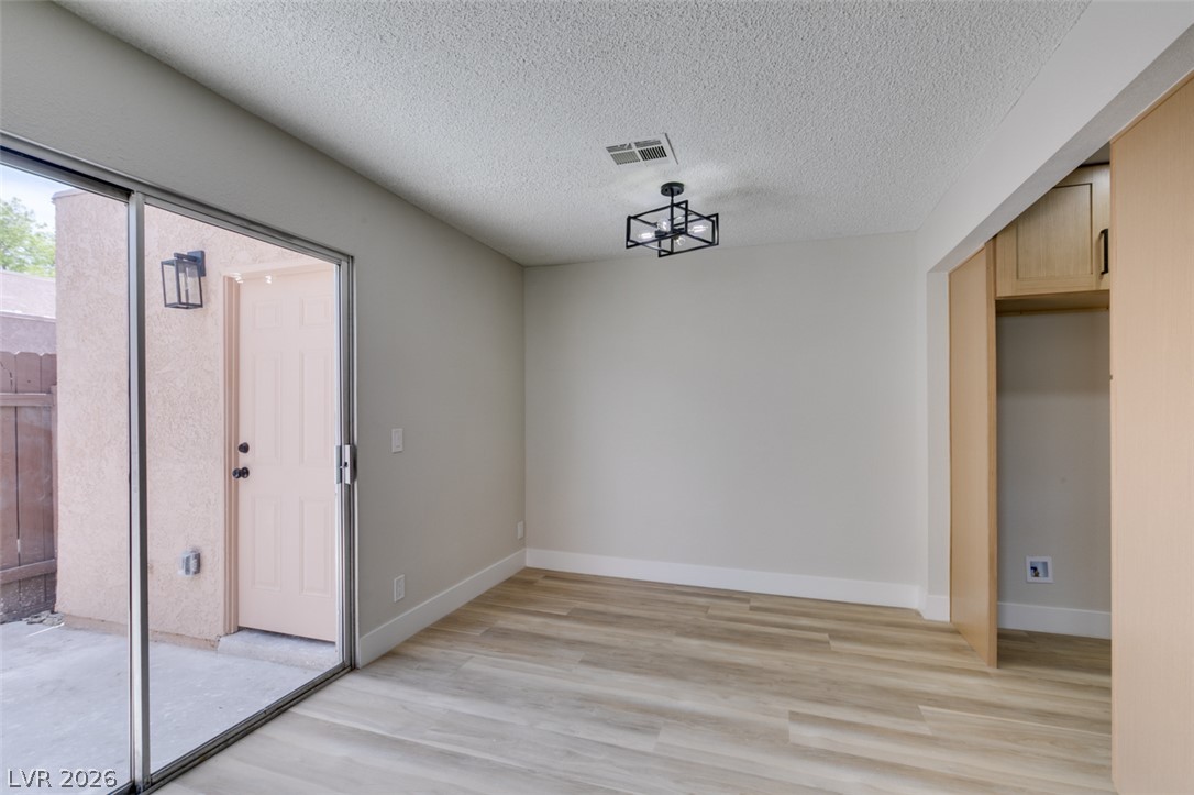 3638 Villa Knolls East Drive Las Vegas NV 89120