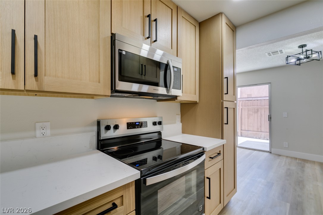 3638 Villa Knolls East Drive Las Vegas NV 89120